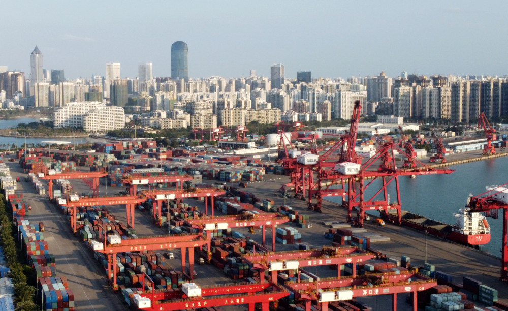 哈佛大學(xué):中國出口&ldquo;幾乎填補(bǔ)了全球產(chǎn)品的所有已知領(lǐng)域&rdquo;